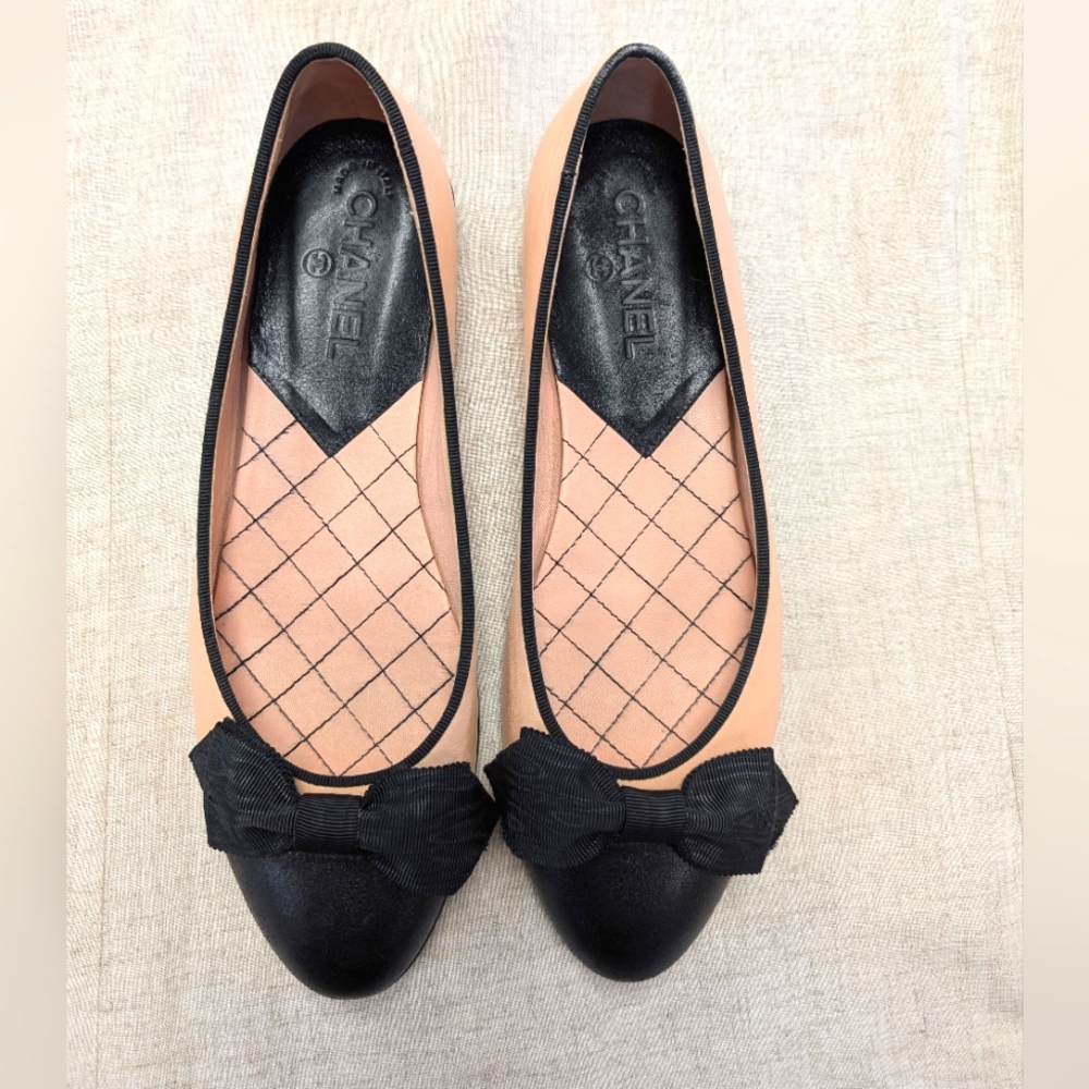 Chanel Black and Blush Ballet Flats